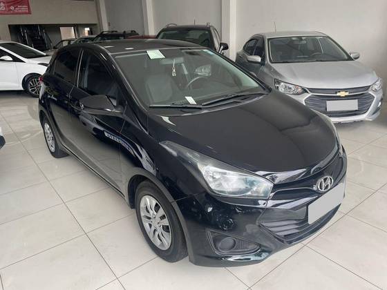 HYUNDAI HB20 1.0 COMFORT PLUS 12V FLEX 4P MANUAL